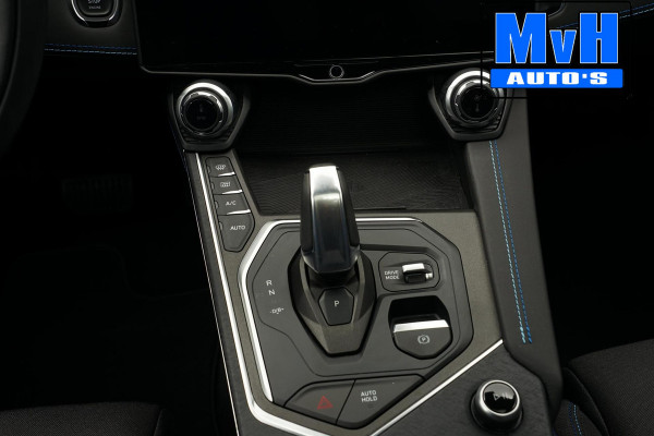 Lynk & Co 01 1.5 Hybride|FULL BLACK|ZWARTE.HEMEL|360ºCAM|NAP Lynk & Co 01 1.5 Hybride|FULL BLACK|ZWARTE.HEMEL|360ºCAM|NAP