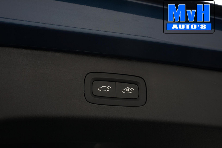 Lynk & Co 01 1.5 Hybride|FULL BLACK|ZWARTE.HEMEL|360ºCAM|NAP Lynk & Co 01 1.5 Hybride|FULL BLACK|ZWARTE.HEMEL|360ºCAM|NAP