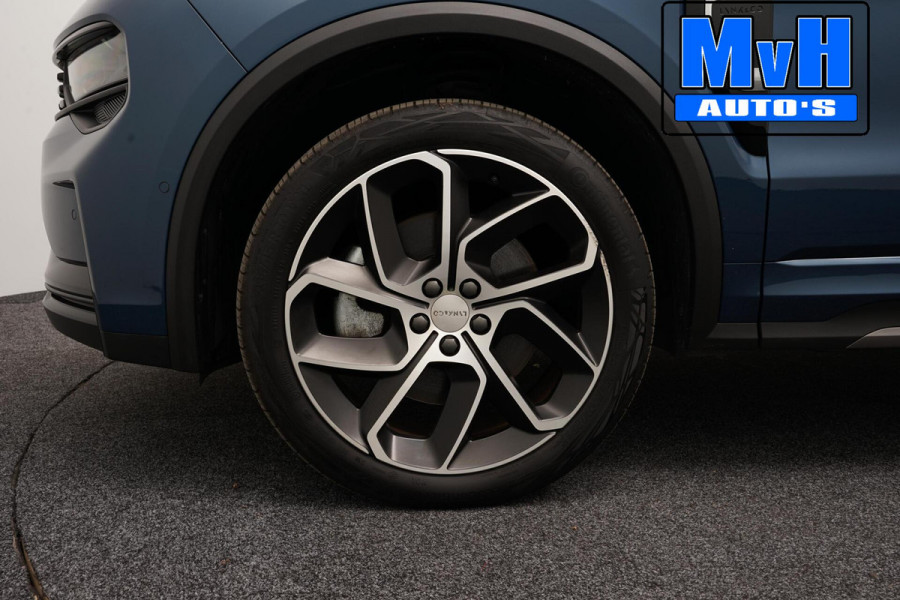 Lynk & Co 01 1.5 Hybride|FULL BLACK|ZWARTE.HEMEL|360ºCAM|NAP Lynk & Co 01 1.5 Hybride|FULL BLACK|ZWARTE.HEMEL|360ºCAM|NAP