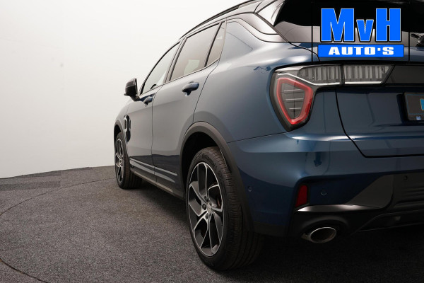 Lynk & Co 01 1.5 Hybride|FULL BLACK|ZWARTE.HEMEL|360ºCAM|NAP Lynk & Co 01 1.5 Hybride|FULL BLACK|ZWARTE.HEMEL|360ºCAM|NAP