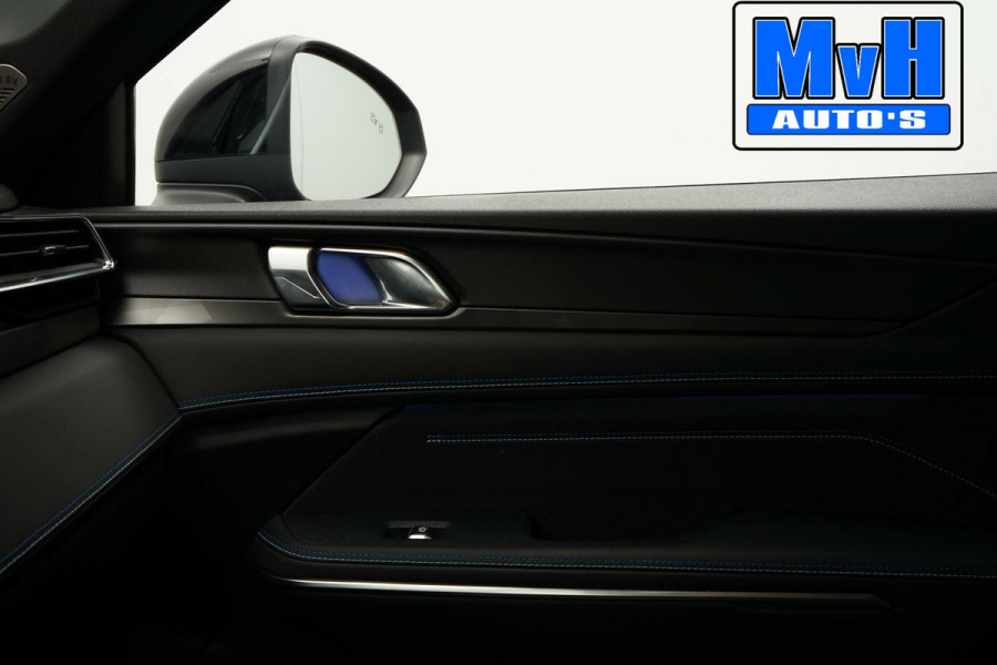 Lynk & Co 01 1.5 Hybride|FULL BLACK|ZWARTE.HEMEL|360ºCAM|NAP Lynk & Co 01 1.5 Hybride|FULL BLACK|ZWARTE.HEMEL|360ºCAM|NAP