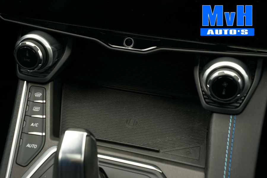 Lynk & Co 01 1.5 Hybride|FULL BLACK|ZWARTE.HEMEL|360ºCAM|NAP Lynk & Co 01 1.5 Hybride|FULL BLACK|ZWARTE.HEMEL|360ºCAM|NAP