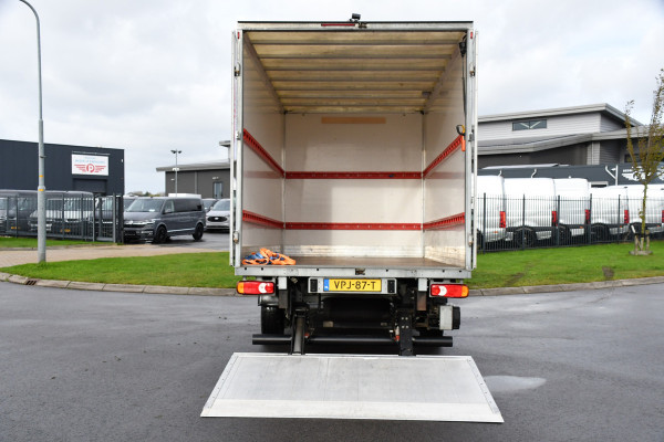 Citroën Jumper 35 2.0 BlueHDi L4 Bakwagen Cruise, NAVI, 165PK, Laadklep, Airco, Uniek! Citroën Jumper 35 2.0 BlueHDi L4 Bakwagen Cruise, NAVI, 165PK, Laadklep, Airco, Uniek!