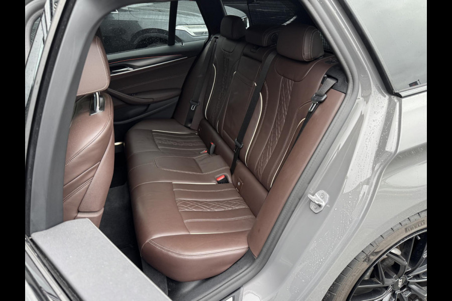 BMW 5 Serie Touring 530e M-Sport | 360*  Camera | Navigatie | Head-Up Display | 20 Inch Lichtmetalen Velgen | Elektrische Trekhaak | BMW 5 Serie Touring 530e M-Sport | 360*  Camera | Navigatie | Head-Up Display | 20 Inch Lichtmetalen Velgen | Elektrische Trekhaak |