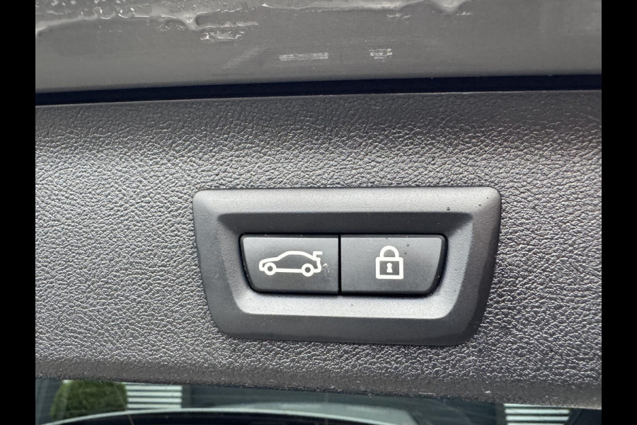 BMW 5 Serie Touring 530e M-Sport | 360*  Camera | Navigatie | Head-Up Display | 20 Inch Lichtmetalen Velgen | Elektrische Trekhaak | BMW 5 Serie Touring 530e M-Sport | 360*  Camera | Navigatie | Head-Up Display | 20 Inch Lichtmetalen Velgen | Elektrische Trekhaak |