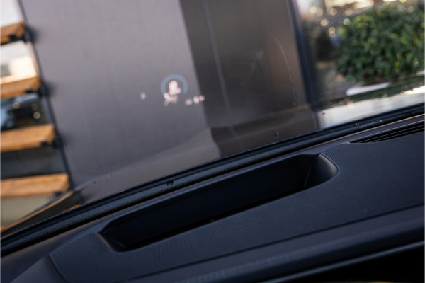 Mercedes-Benz GLS AMG GLS63 4MATIC - Panorama | Burmester | Luchtvering | Elek. Trekhaak | Massage