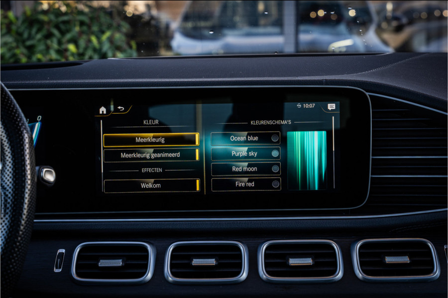 Mercedes-Benz GLS AMG GLS63 4MATIC - Panorama | Burmester | Luchtvering | Elek. Trekhaak | Massage