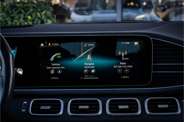 Mercedes-Benz GLS AMG GLS63 4MATIC - Panorama | Burmester | Luchtvering | Elek. Trekhaak | Massage
