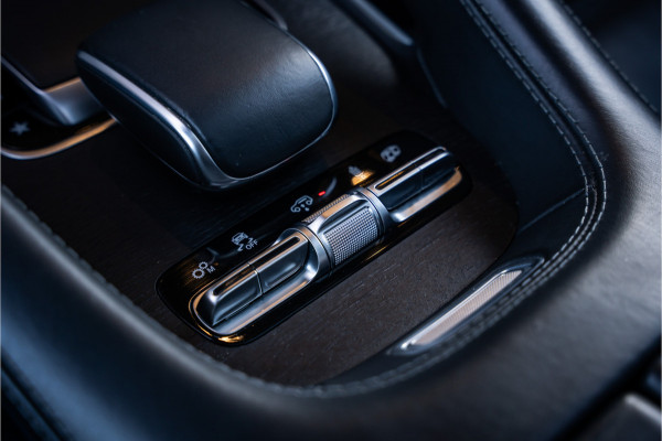 Mercedes-Benz GLS AMG GLS63 4MATIC - Panorama | Burmester | Luchtvering | Elek. Trekhaak | Massage