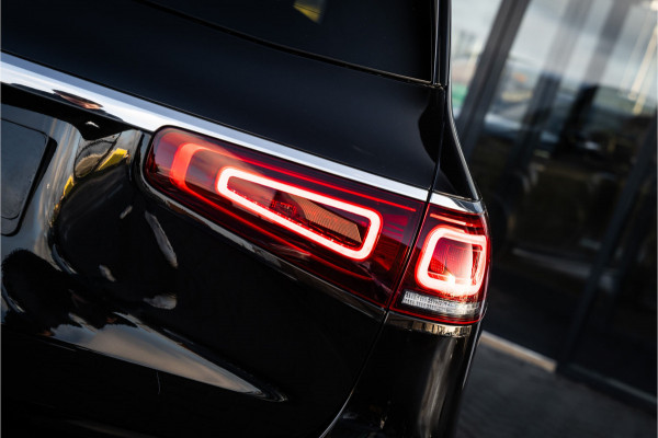 Mercedes-Benz GLS AMG GLS63 4MATIC - Panorama | Burmester | Luchtvering | Elek. Trekhaak | Massage