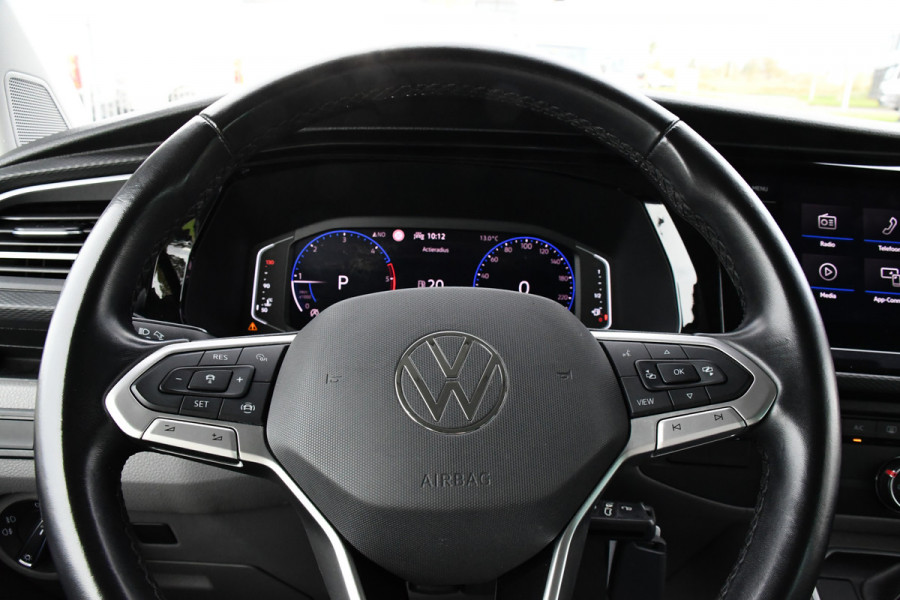 Volkswagen Transporter 2.0 TDI L2H1 32 DC Bulli Virtual, Adaptieve Cruise, Carplay, LED, 150pk, Automaat, Trekhaak, Sensoren, Uniek!