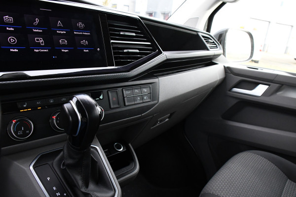 Volkswagen Transporter 2.0 TDI L2H1 32 DC Bulli Virtual, Adaptieve Cruise, Carplay, LED, 150pk, Automaat, Trekhaak, Sensoren, Uniek!