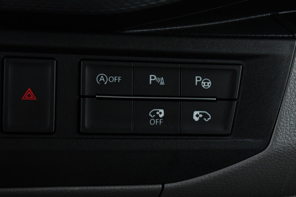 Volkswagen Transporter 2.0 TDI L2H1 32 DC Bulli Virtual, Adaptieve Cruise, Carplay, LED, 150pk, Automaat, Trekhaak, Sensoren, Uniek!