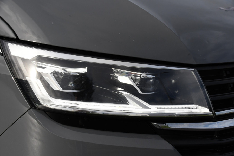 Volkswagen Transporter 2.0 TDI L2H1 32 DC Bulli Virtual, Adaptieve Cruise, Carplay, LED, 150pk, Automaat, Trekhaak, Sensoren, Uniek!