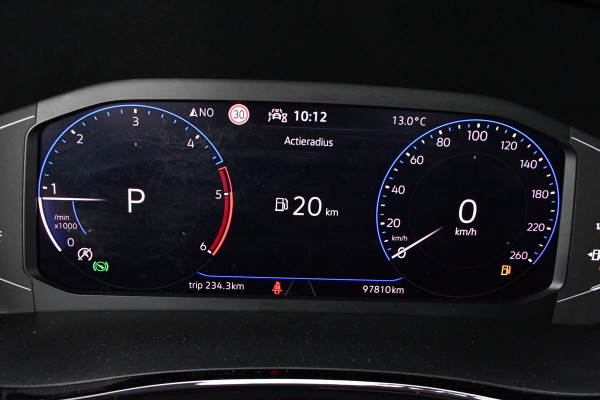 Volkswagen Transporter 2.0 TDI L2H1 32 DC Bulli Virtual, Adaptieve Cruise, Carplay, LED, 150pk, Automaat, Trekhaak, Sensoren, Uniek!