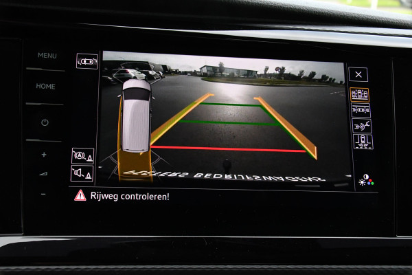 Volkswagen Transporter 2.0 TDI L2H1 32 DC Bulli Virtual, Adaptieve Cruise, Carplay, LED, 150pk, Automaat, Trekhaak, Sensoren, Uniek!