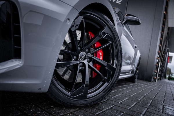Audi RS5 Coupé 2.9 TFSI quattro - NL auto! l Panorama l Massage l 360cam
