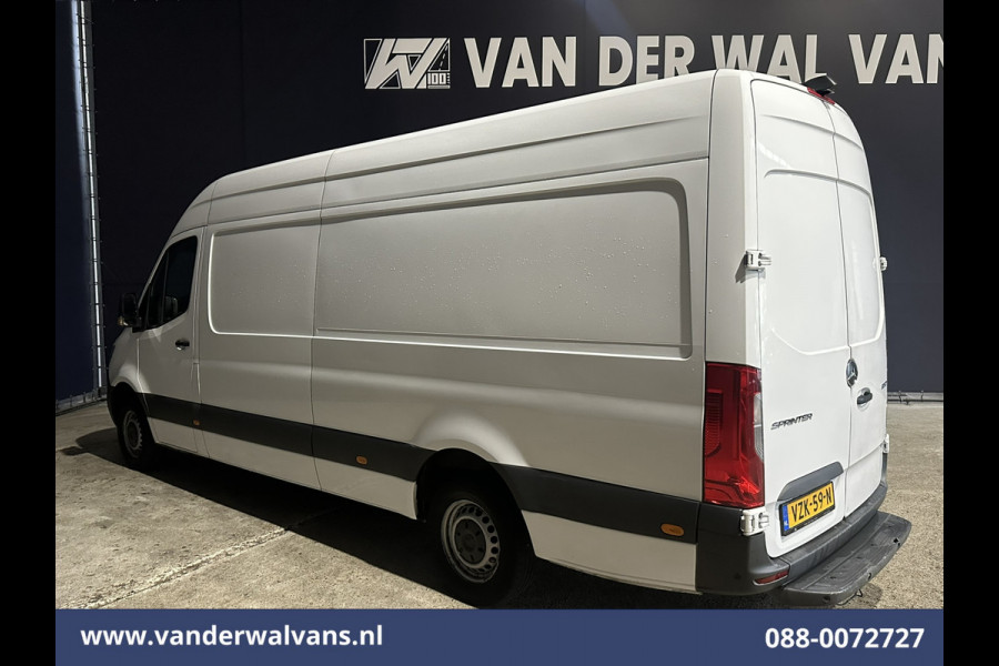 Mercedes-Benz Sprinter 315 CDI 150pk L3H2 Euro6 Airco | Camera | Navigatie | Chauffeursstoel 270 Graden achterdeuren, Cruisecontrol, Stoelverwarming, Parkeersensoren, Bijrijdersbank Mercedes-Benz Sprinter 315 CDI 150pk L3H2 Euro6 Airco | Camera | Navigatie | Chauffeursstoel 270 Graden achterdeuren, Cruisecontrol, Stoelverwarming, Parkeersensoren, Bijrijdersbank