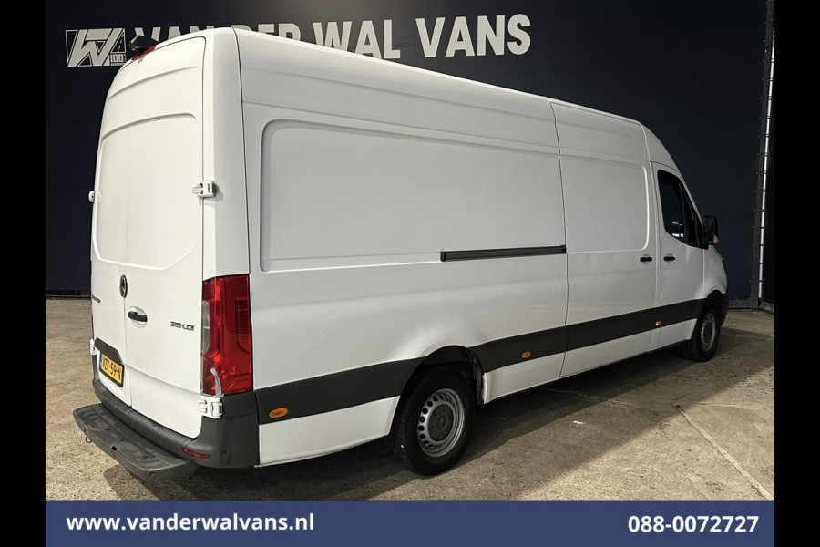 Mercedes-Benz Sprinter 315 CDI 150pk L3H2 Euro6 Airco | Camera | Navigatie | Chauffeursstoel 270 Graden achterdeuren, Cruisecontrol, Stoelverwarming, Parkeersensoren, Bijrijdersbank Mercedes-Benz Sprinter 315 CDI 150pk L3H2 Euro6 Airco | Camera | Navigatie | Chauffeursstoel 270 Graden achterdeuren, Cruisecontrol, Stoelverwarming, Parkeersensoren, Bijrijdersbank