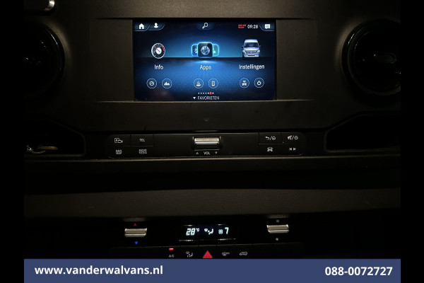 Mercedes-Benz Sprinter 315 CDI 150pk L3H2 Euro6 Airco | Camera | Navigatie | Chauffeursstoel 270 Graden achterdeuren, Cruisecontrol, Stoelverwarming, Parkeersensoren, Bijrijdersbank Mercedes-Benz Sprinter 315 CDI 150pk L3H2 Euro6 Airco | Camera | Navigatie | Chauffeursstoel 270 Graden achterdeuren, Cruisecontrol, Stoelverwarming, Parkeersensoren, Bijrijdersbank