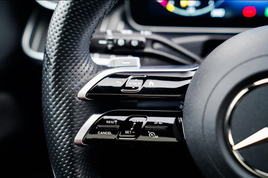 Mercedes-Benz C-Klasse Estate 300 e AMG Line | Pano | Burmester | Uitklapbare trekhaak Mercedes-Benz C-Klasse Estate 300 e AMG Line | Pano | Burmester | Uitklapbare trekhaak