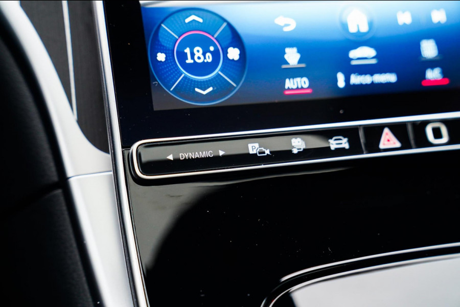 Mercedes-Benz C-Klasse Estate 300 e AMG Line | Pano | Burmester | Uitklapbare trekhaak Mercedes-Benz C-Klasse Estate 300 e AMG Line | Pano | Burmester | Uitklapbare trekhaak