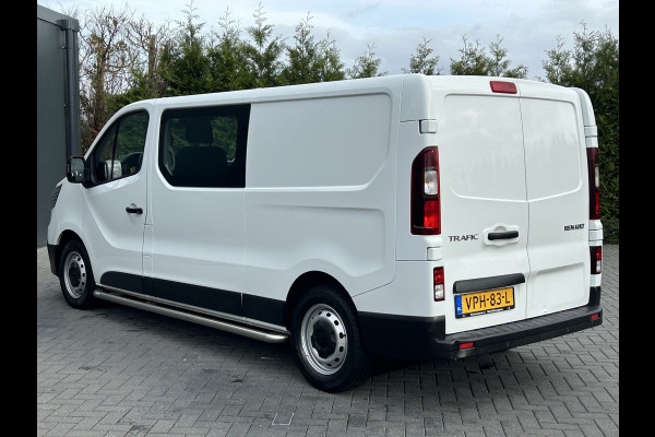 Renault Trafic 2.0 dCi / L2H1 / DUBBEL CABINE / 6-PERSOONS DUBBELE CABINE / AIRCO / CRUISE / NAVI / BLUETOOTH / 3-ZITS / PDC Renault Trafic 2.0 dCi / L2H1 / DUBBEL CABINE / 6-PERSOONS DUBBELE CABINE / AIRCO / CRUISE / NAVI / BLUETOOTH / 3-ZITS / PDC