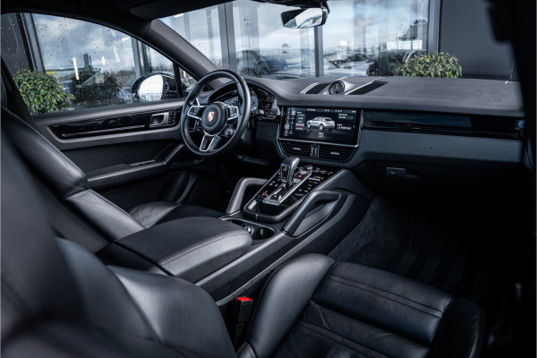 Porsche Cayenne Coupé 3.0 E-Hybrid - Sport Chrono l Panorama l 360c l Memory l Coupe Porsche Cayenne Coupé 3.0 E-Hybrid - Sport Chrono l Panorama l 360c l Memory l Coupe