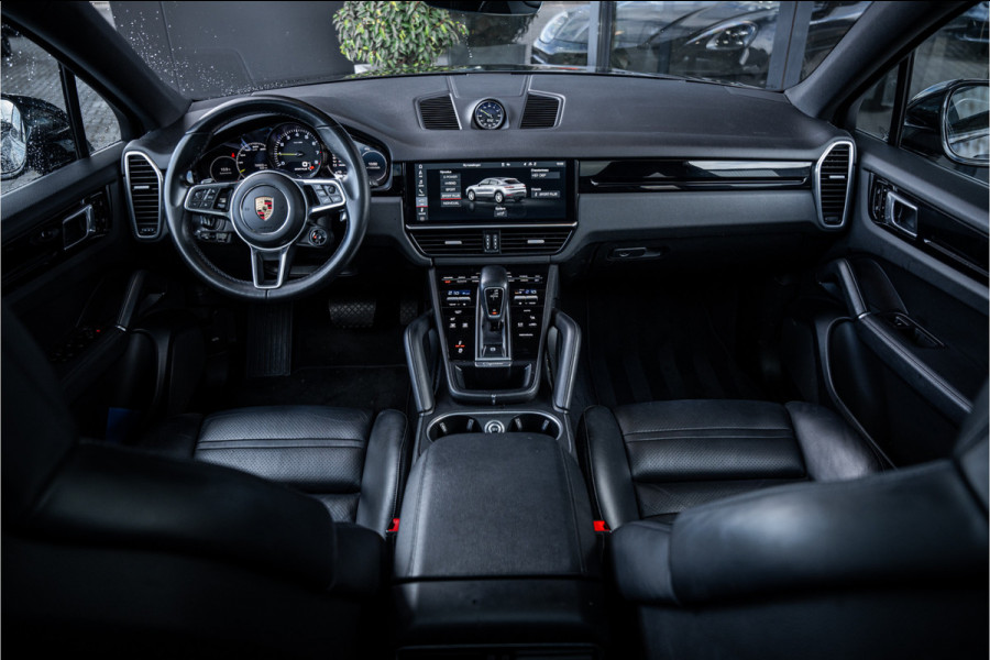 Porsche Cayenne Coupé 3.0 E-Hybrid - Sport Chrono l Panorama l 360c l Memory l Coupe Porsche Cayenne Coupé 3.0 E-Hybrid - Sport Chrono l Panorama l 360c l Memory l Coupe