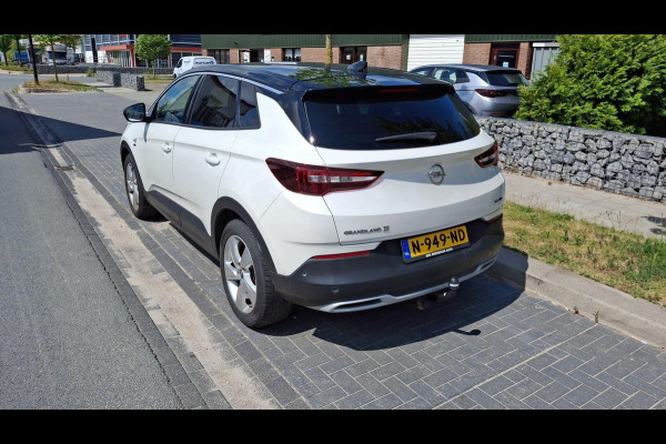 Opel Grandland X 1.2 Turbo Innovation | 2E EIGENAAR| 12 MND GARANTIE | NAVI | CAMERA | TREKHAAK | Opel Grandland X 1.2 Turbo Innovation | 2E EIGENAAR| 12 MND GARANTIE | NAVI | CAMERA | TREKHAAK |