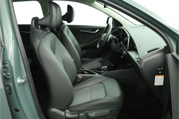 Kia Niro EV DynamicLine 64.8 kWh Automaat Apple Carplay/Android Auto - Cruise Control - Navigatie -  Keyless entry - Fabrieksgarantie tot 07-2031