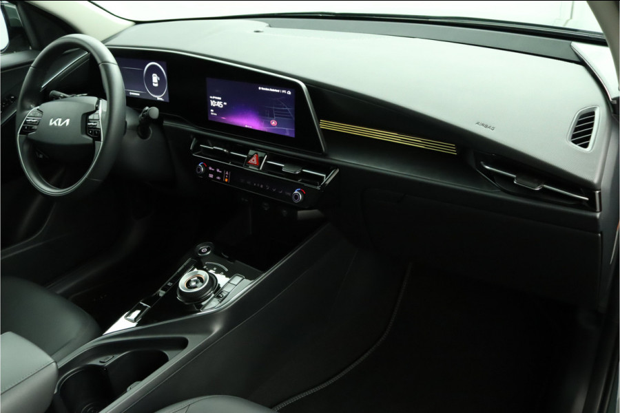 Kia Niro EV DynamicLine 64.8 kWh Automaat Apple Carplay/Android Auto - Cruise Control - Navigatie -  Keyless entry - Fabrieksgarantie tot 07-2031