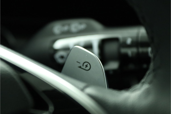 Kia Niro EV DynamicLine 64.8 kWh Automaat Apple Carplay/Android Auto - Cruise Control - Navigatie -  Keyless entry - Fabrieksgarantie tot 07-2031