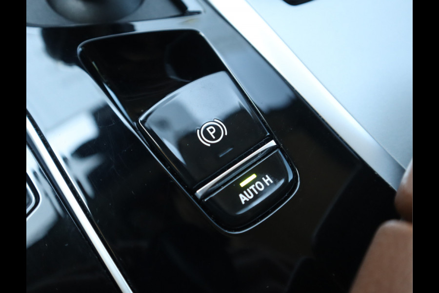 BMW 5 Serie Touring 520i High Executive Edition BMW 5 Serie Touring 520i High Executive Edition