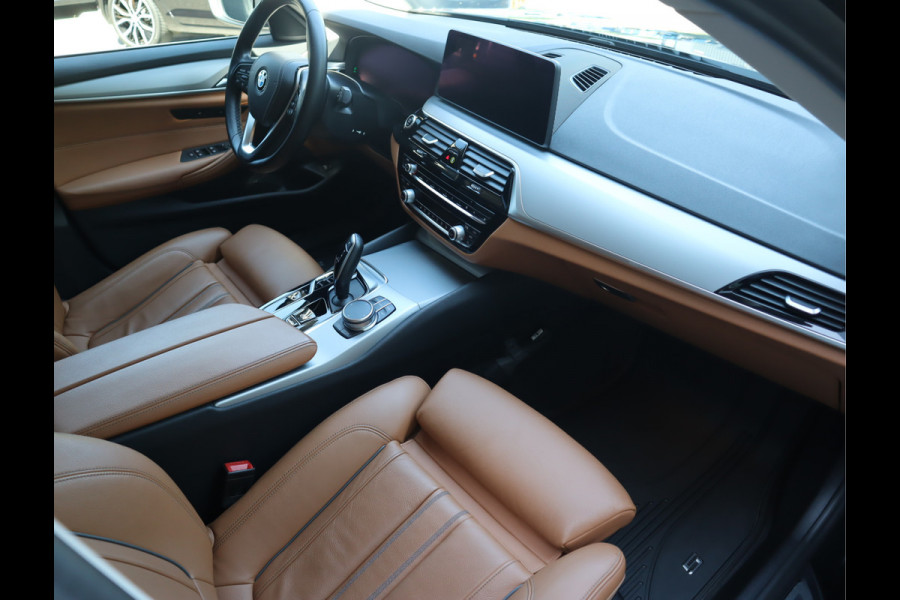 BMW 5 Serie Touring 520i High Executive Edition BMW 5 Serie Touring 520i High Executive Edition