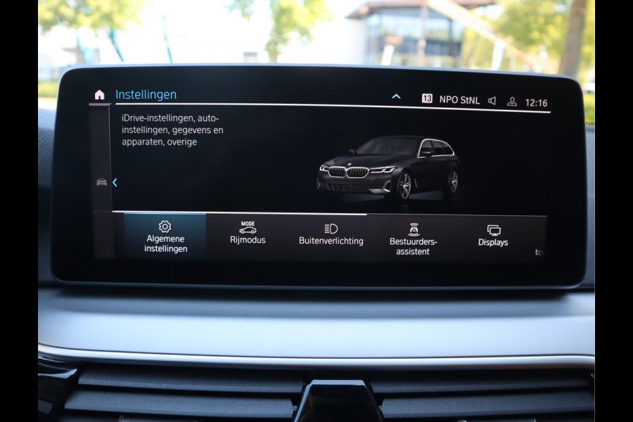 BMW 5 Serie Touring 520i High Executive Edition BMW 5 Serie Touring 520i High Executive Edition