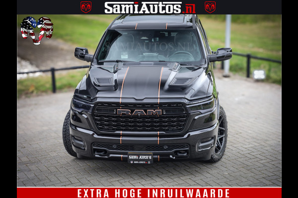 Dodge Ram 1500 Limited Night H.O 540HP 706Nm | Massage + Full Option | De Meest Luxe en Volle Pick-Up in zijn Klasse | Comfortabele Dubbele Cabine met Royale 5 Zitplaatsen | BPM vrij | Nu Leverbaar uit Voorraad | Voorraad Nr 2338 - 5404