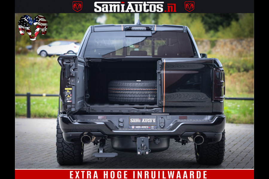 Dodge Ram 1500 Limited Night H.O 540HP 706Nm | Massage + Full Option | De Meest Luxe en Volle Pick-Up in zijn Klasse | Comfortabele Dubbele Cabine met Royale 5 Zitplaatsen | BPM vrij | Nu Leverbaar uit Voorraad | Voorraad Nr 2338 - 5404