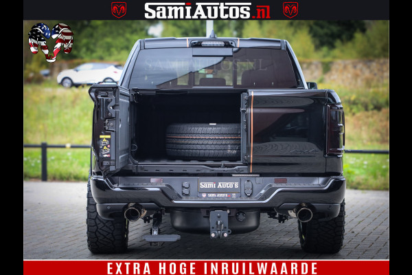 Dodge Ram 1500 Limited Night H.O 540HP 706Nm | Massage + Full Option | De Meest Luxe en Volle Pick-Up in zijn Klasse | Comfortabele Dubbele Cabine met Royale 5 Zitplaatsen | BPM vrij | Nu Leverbaar uit Voorraad | Voorraad Nr 2338 - 5404