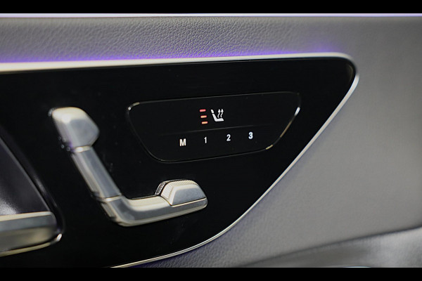 Mercedes-Benz CLE Coupé 300 e AMG Line / Head Up / 360 Camera / Acc / Lane Assist / BURMESTER / Elek Stoelen / Memory / Pano / 20 Mercedes-Benz CLE Coupé 300 e AMG Line / Head Up / 360 Camera / Acc / Lane Assist / BURMESTER / Elek Stoelen / Memory / Pano / 20