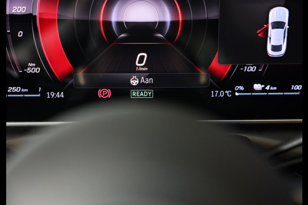 Mercedes-Benz CLE Coupé 300 e AMG Line / Head Up / 360 Camera / Acc / Lane Assist / BURMESTER / Elek Stoelen / Memory / Pano / 20 Mercedes-Benz CLE Coupé 300 e AMG Line / Head Up / 360 Camera / Acc / Lane Assist / BURMESTER / Elek Stoelen / Memory / Pano / 20