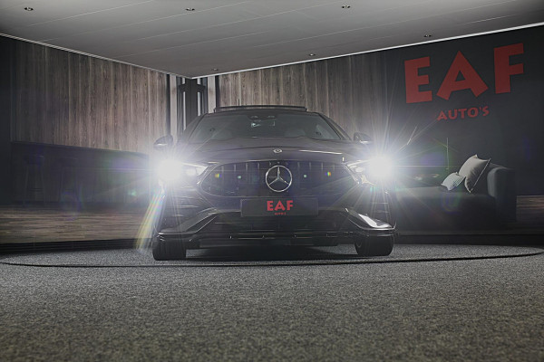 Mercedes-Benz CLE Coupé 300 e AMG Line / Head Up / 360 Camera / Acc / Lane Assist / BURMESTER / Elek Stoelen / Memory / Pano / 20 Mercedes-Benz CLE Coupé 300 e AMG Line / Head Up / 360 Camera / Acc / Lane Assist / BURMESTER / Elek Stoelen / Memory / Pano / 20