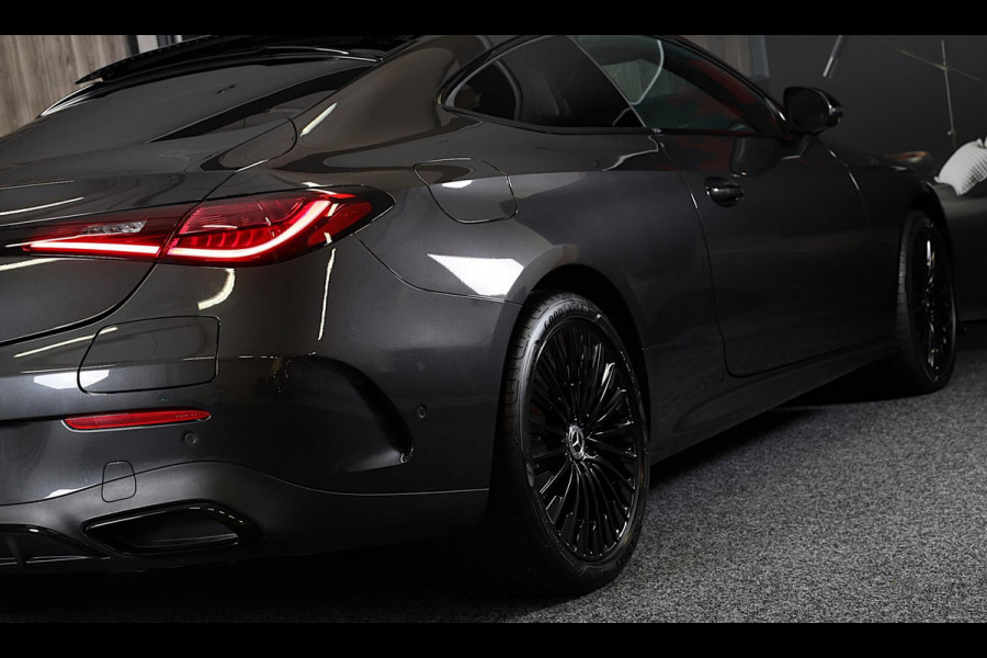 Mercedes-Benz CLE Coupé 300 e AMG Line / Head Up / 360 Camera / Acc / Lane Assist / BURMESTER / Elek Stoelen / Memory / Pano / 20 Mercedes-Benz CLE Coupé 300 e AMG Line / Head Up / 360 Camera / Acc / Lane Assist / BURMESTER / Elek Stoelen / Memory / Pano / 20