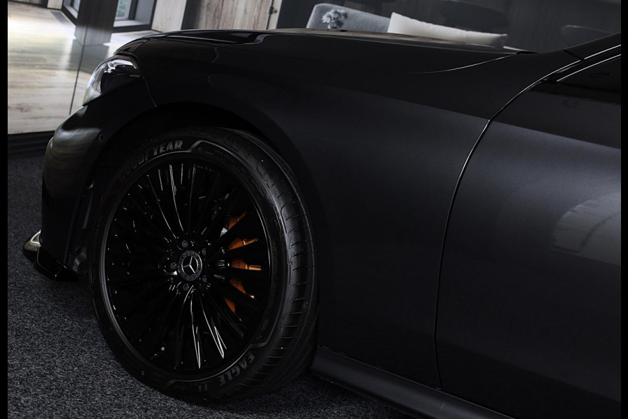 Mercedes-Benz CLE Coupé 300 e AMG Line / Head Up / 360 Camera / Acc / Lane Assist / BURMESTER / Elek Stoelen / Memory / Pano / 20 Mercedes-Benz CLE Coupé 300 e AMG Line / Head Up / 360 Camera / Acc / Lane Assist / BURMESTER / Elek Stoelen / Memory / Pano / 20