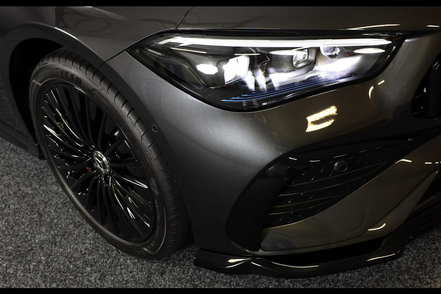 Mercedes-Benz CLE Coupé 300 e AMG Line / Head Up / 360 Camera / Acc / Lane Assist / BURMESTER / Elek Stoelen / Memory / Pano / 20 Mercedes-Benz CLE Coupé 300 e AMG Line / Head Up / 360 Camera / Acc / Lane Assist / BURMESTER / Elek Stoelen / Memory / Pano / 20