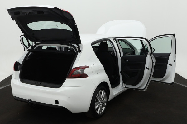 Peugeot 308 BWJ 2021 / 1.2 PT 111 PK Active Pack | TREKHAAK | VIRT COCKPIT | CLIMA | CARPLAY | NAVI | CRISE | DAB | LICHTMETAAL | Peugeot 308 BWJ 2021 / 1.2 PT 111 PK Active Pack | TREKHAAK | VIRT COCKPIT | CLIMA | CARPLAY | NAVI | CRISE | DAB | LICHTMETAAL |