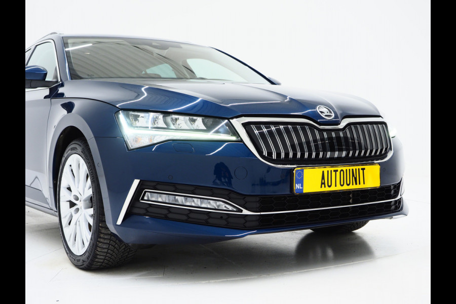 Škoda Superb Combi 1.4 TSI iV 218PK Style | Leder | Trekhaak | Adaptive Cruise | Virtual | Keyless | Memory | Carplay Škoda Superb Combi 1.4 TSI iV 218PK Style | Leder | Trekhaak | Adaptive Cruise | Virtual | Keyless | Memory | Carplay