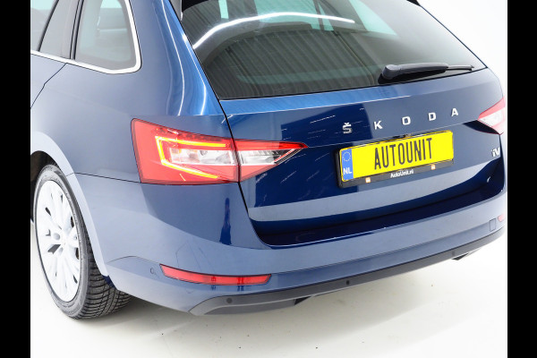 Škoda Superb Combi 1.4 TSI iV 218PK Style | Leder | Trekhaak | Adaptive Cruise | Virtual | Keyless | Memory | Carplay Škoda Superb Combi 1.4 TSI iV 218PK Style | Leder | Trekhaak | Adaptive Cruise | Virtual | Keyless | Memory | Carplay