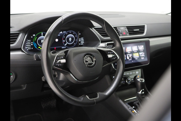 Škoda Superb Combi 1.4 TSI iV 218PK Style | Leder | Trekhaak | Adaptive Cruise | Virtual | Keyless | Memory | Carplay Škoda Superb Combi 1.4 TSI iV 218PK Style | Leder | Trekhaak | Adaptive Cruise | Virtual | Keyless | Memory | Carplay