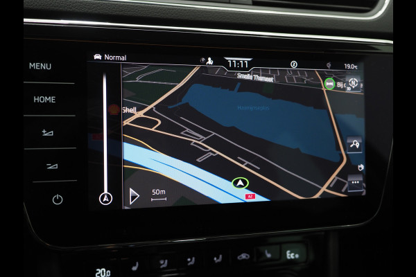 Škoda Superb Combi 1.4 TSI iV 218PK Style | Leder | Trekhaak | Adaptive Cruise | Virtual | Keyless | Memory | Carplay Škoda Superb Combi 1.4 TSI iV 218PK Style | Leder | Trekhaak | Adaptive Cruise | Virtual | Keyless | Memory | Carplay